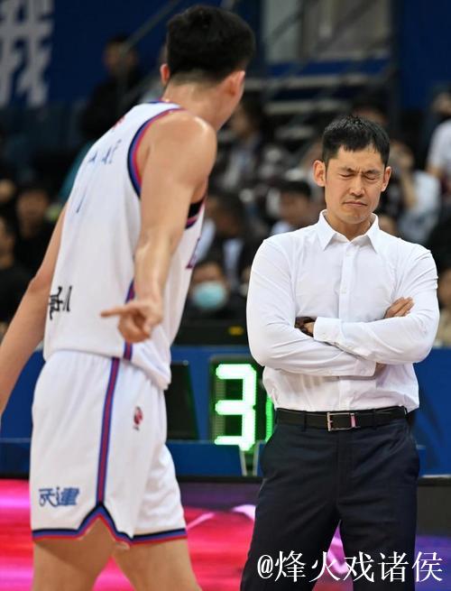 张庆鹏率北控今夜迎战旧主天津